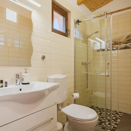 Hullam By Interhome Balatonmariafurdo