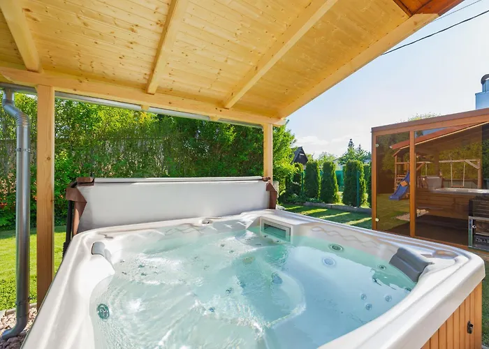 Hullam By Interhome